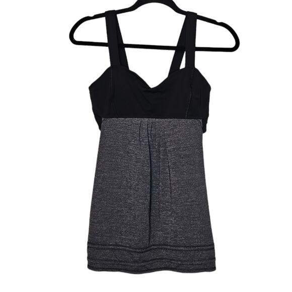 Lululemon Back on Track Tank in Black Grey sz 8 Running Athletic Shirt - Picture 2 of 7